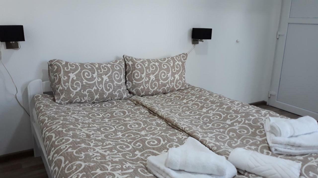 Apartments&Rooms Mido วิโซโค ภายนอก รูปภาพ