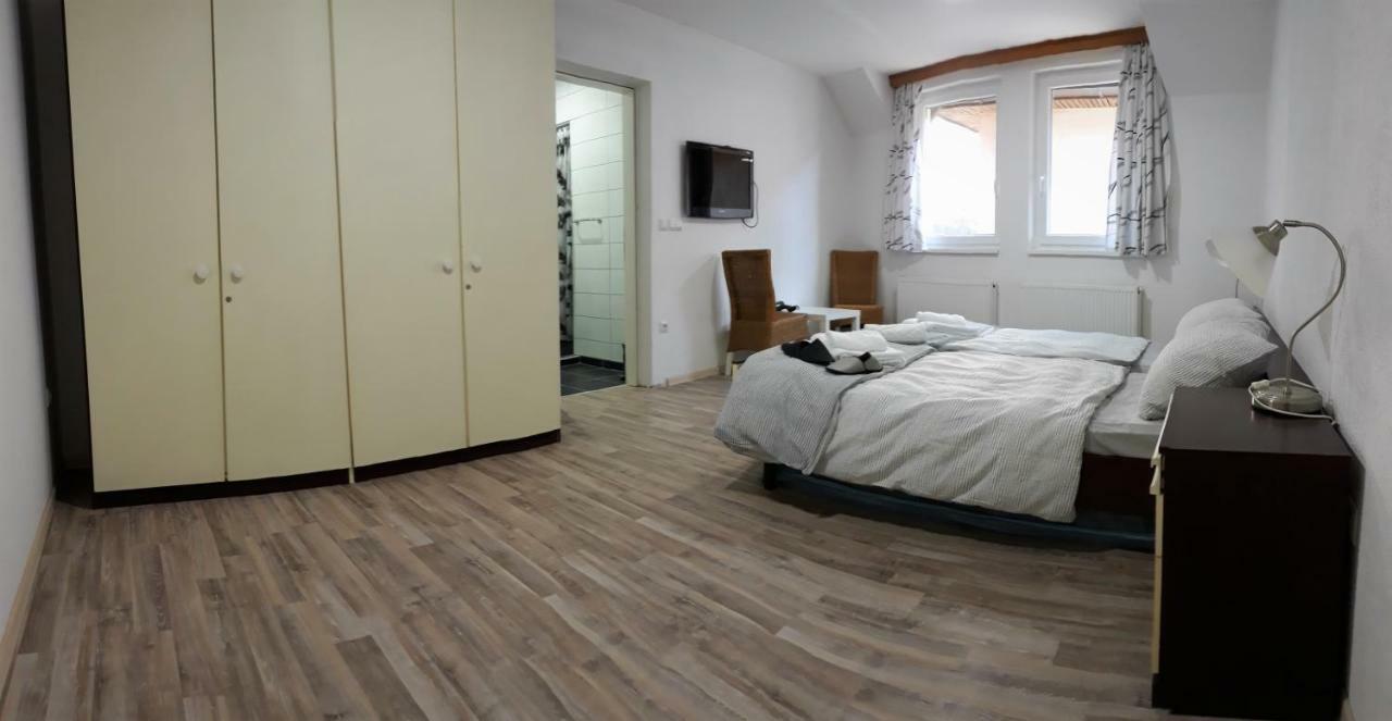 Apartments&Rooms Mido วิโซโค ภายนอก รูปภาพ
