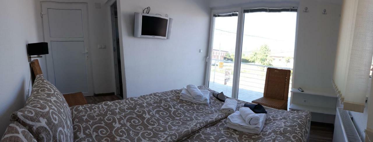 Apartments&Rooms Mido วิโซโค ภายนอก รูปภาพ