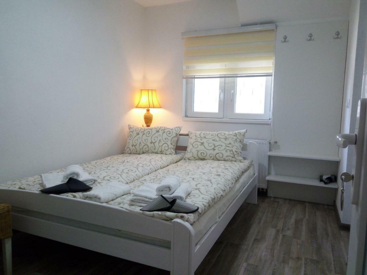 Apartments&Rooms Mido วิโซโค ภายนอก รูปภาพ
